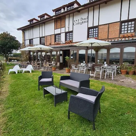 Hotel Colegiata 3*