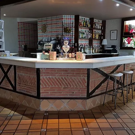 Hotel Colegiata 3*