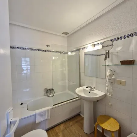 Colegiata Hotel 3*
