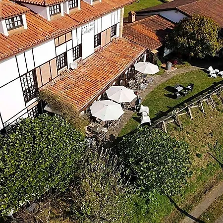 Colegiata 3* Santillana del Mar