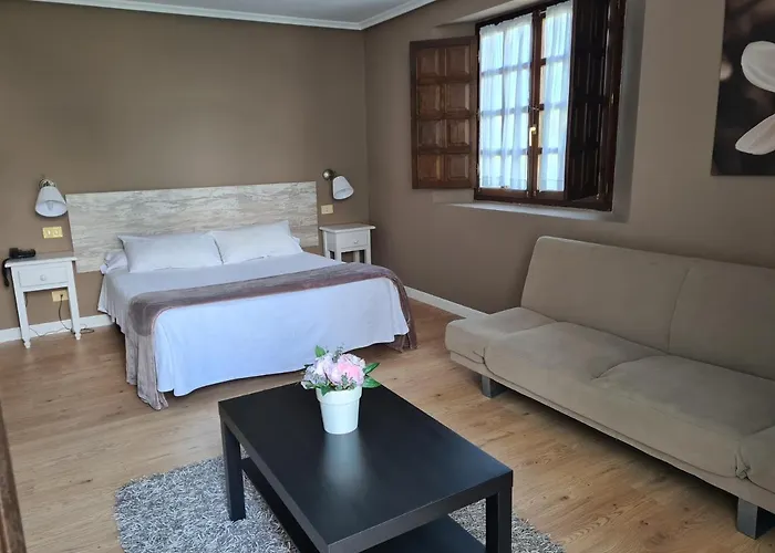 Colegiata Hotel Santillana del Mar