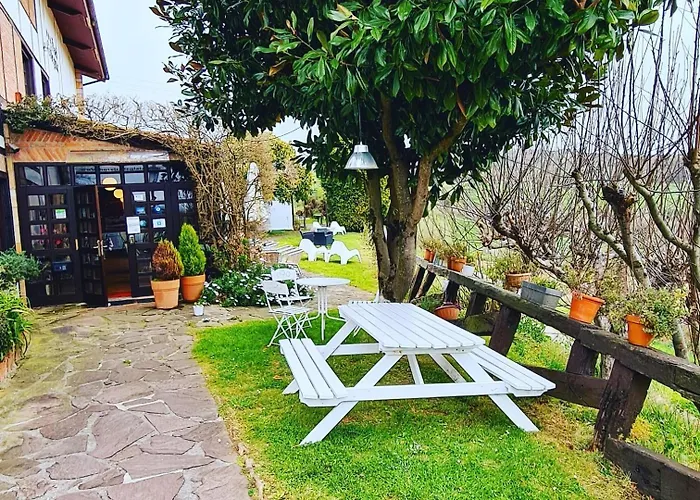 Colegiata 3* Santillana del Mar