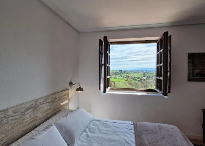 Colegiata 3* Santillana del Mar