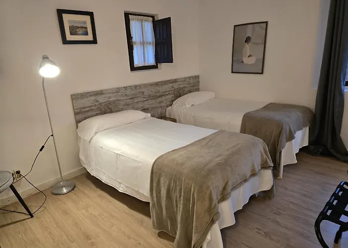 Colegiata 3* Santillana del Mar