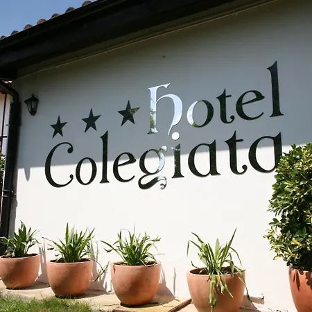 Colegiata Szálloda 3*
